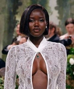 Skyla RTW HD lacefront wig